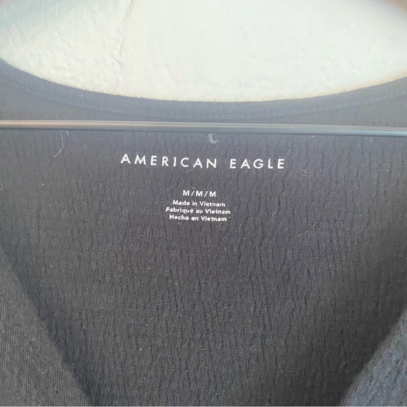 American Eagle Outfitters Black Crop Top with Tie Front and Cap‎ Sleeves - Picture 3 of 4